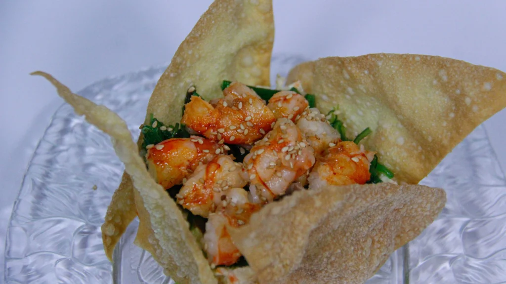 Ensaladilla wakame langostino